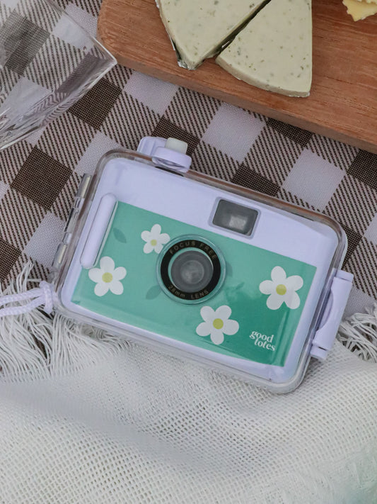 Film Camera (Daisies)